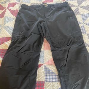 Duluth Trading flexpedition pants